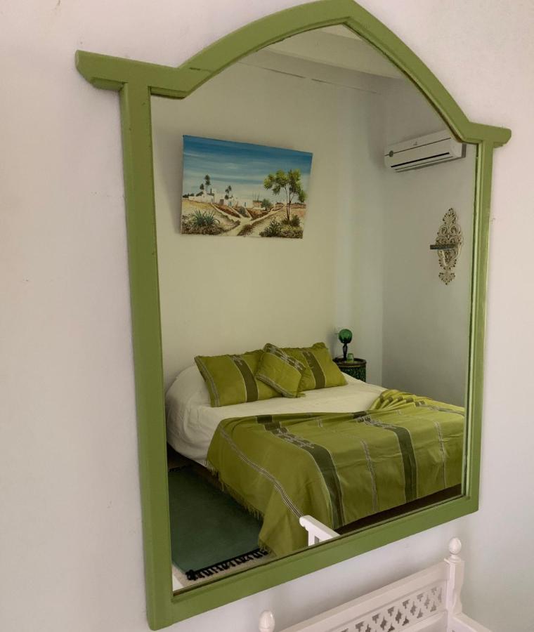 Dar Lola Bed and Breakfast Houmt Souk  Exteriör bild